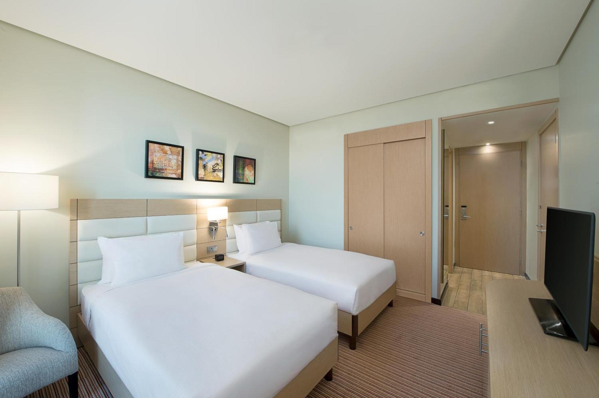 Hilton Garden Inn Al Khobar Exterior foto