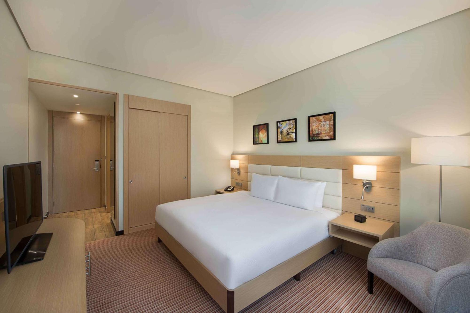 Hilton Garden Inn Al Khobar Exterior foto