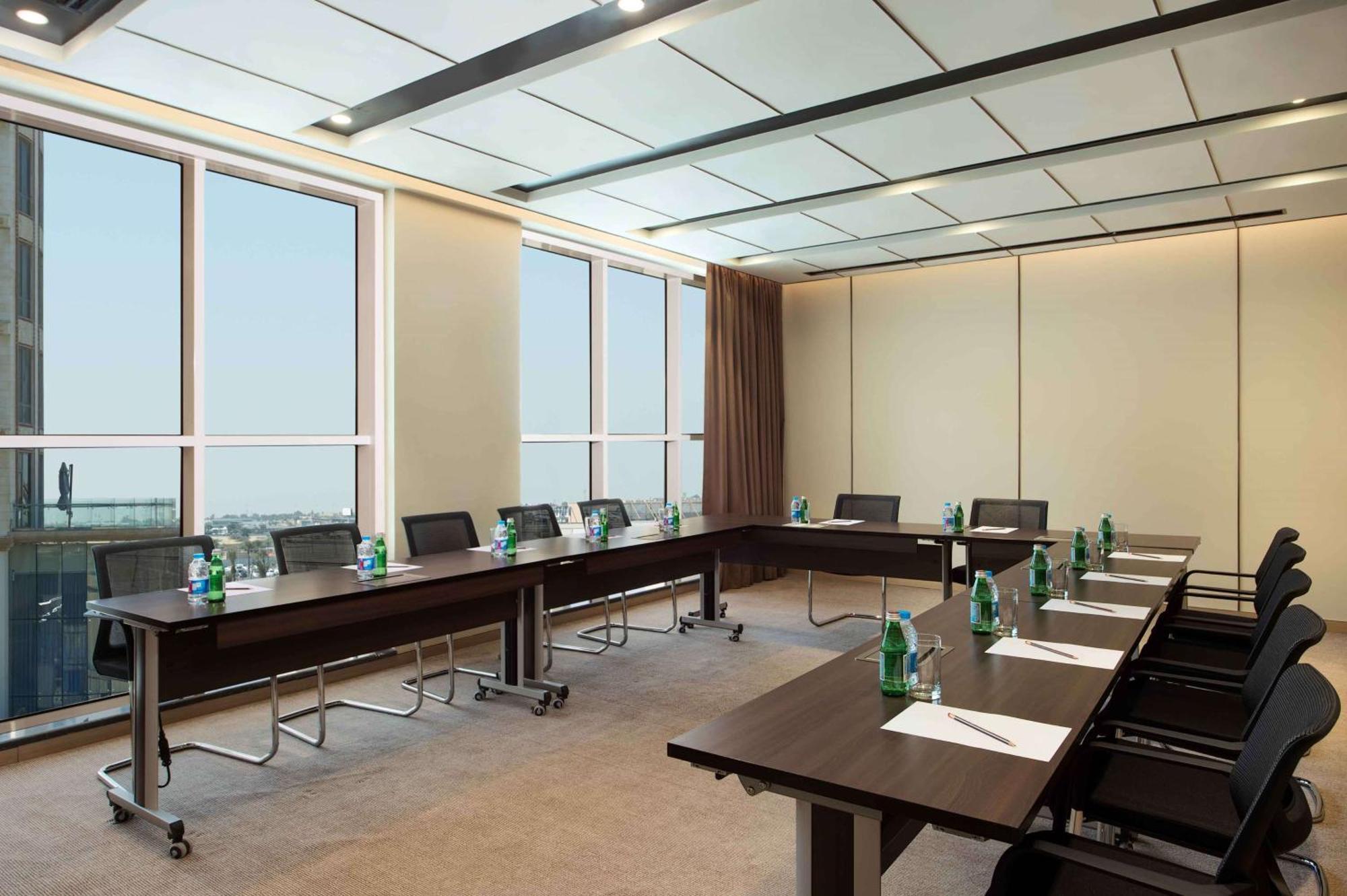 Hilton Garden Inn Al Khobar Exterior foto